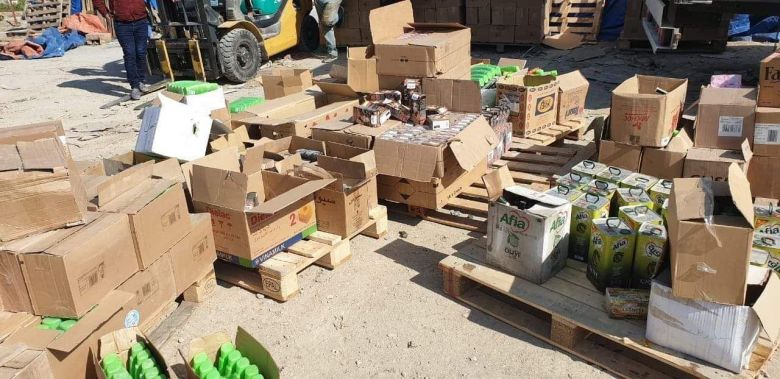 صحة كربلاء تتلف ما يقارب (2 طن) من مواد التجميل والمواد الغذائية غير الصالحة للاستهلاك البشري