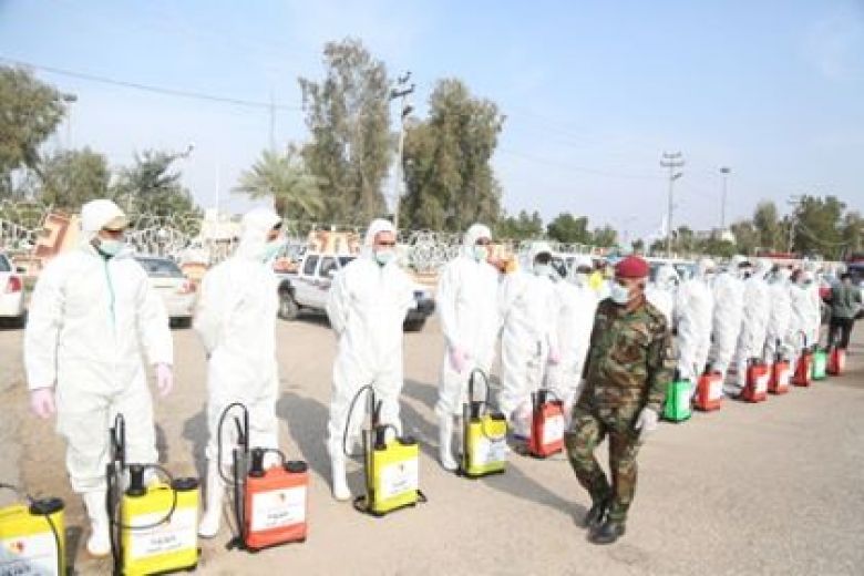 مع حظر التجول.. مديرية الدفاع المدني تقوم بحملة تعفير وتعقيم في المحافظة