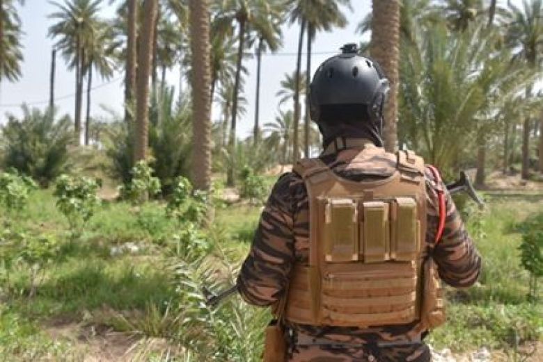 شرطة كربلاء تلقي القبض على 8  أشخاص حاولوا التسلل إلى المحافظة عبر الطرق النيسمية