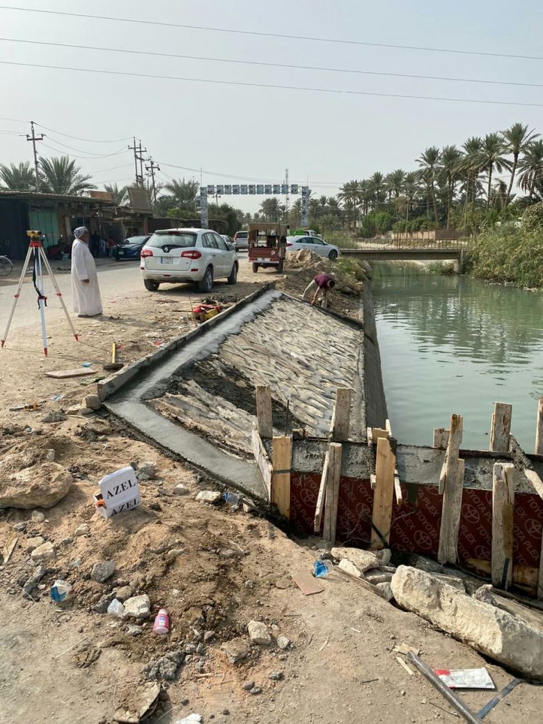 طرق وجسور كربلاء المقدسة تشرف على تعريض جسر شط مله في الخيرات