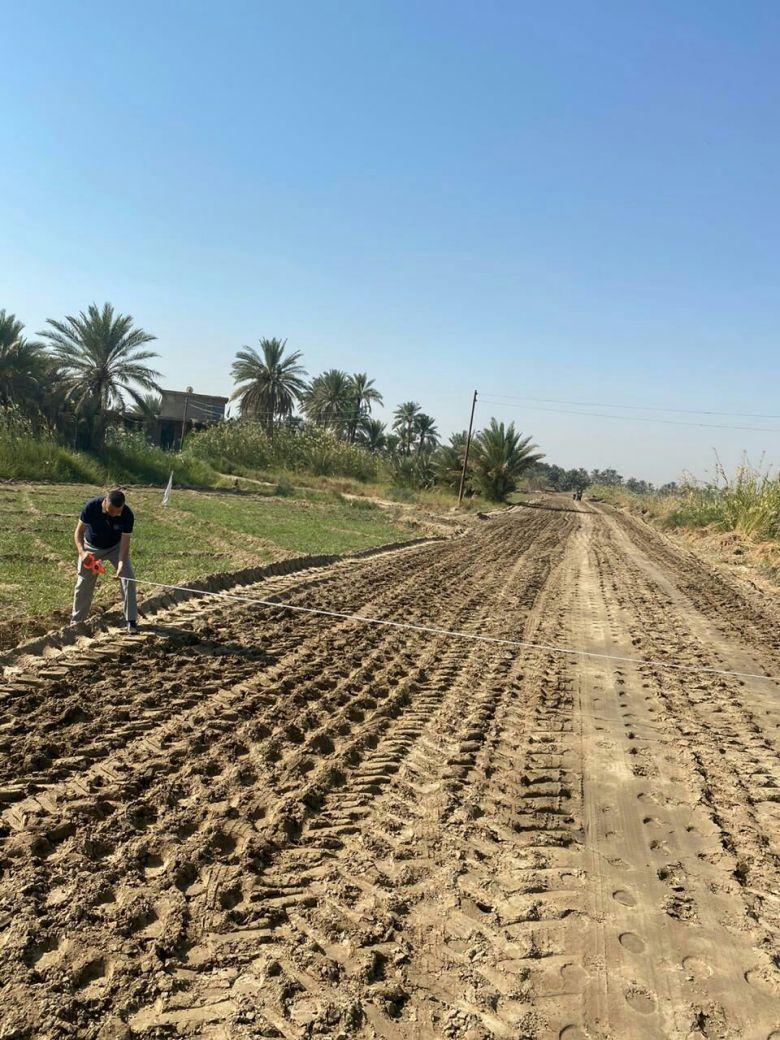 طرق وجسور كربلاء تشرف على عدد من الطرق في ناحية الخيرات