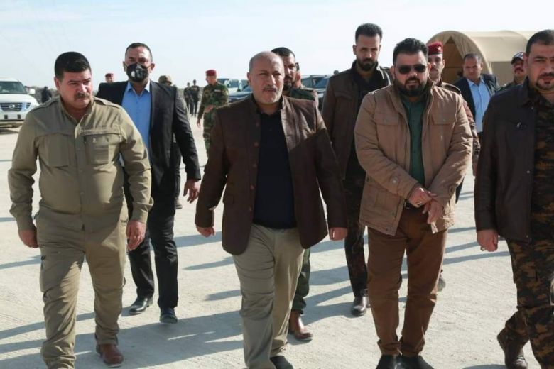 بالصور:من على حدود كربلاء.. الخطابي يزور لواء صفين ويشيد بالتنسيق مع قيادة العمليات