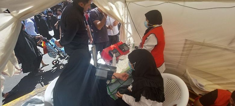 بالصور/ جمعية الهلال الاحمر : اكثر من 2000 متطوع شارك في زيارة الاربعين