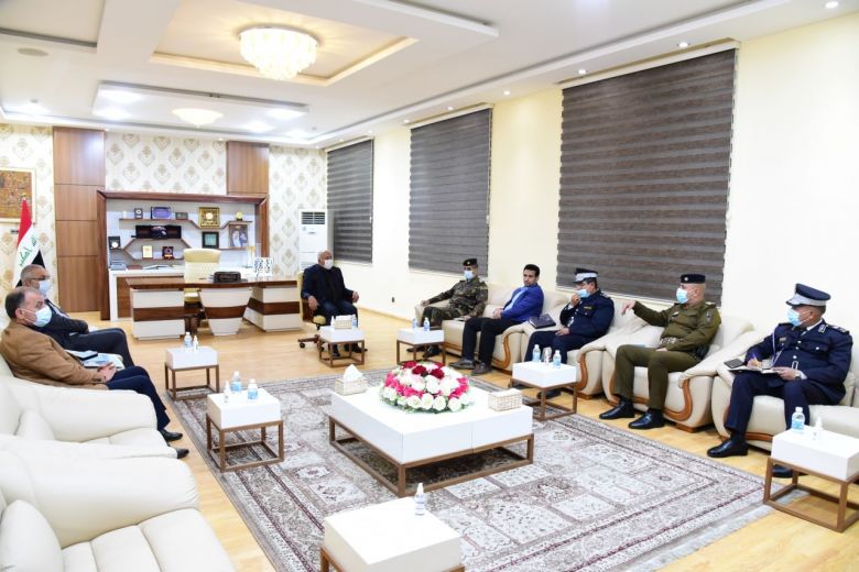 خلال لقائه بمدير الشرطة والمرور ... الخطابي يؤكد على تطبيق قواعد السير ومحاسبة المخالفين