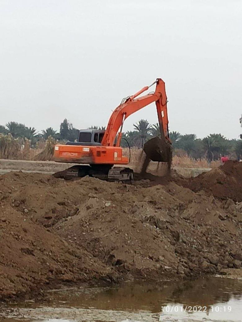 بعد إنذار أصحابها.. زراعة كربلاء تتابع عمليات ردم البحيرات المتجاوزة