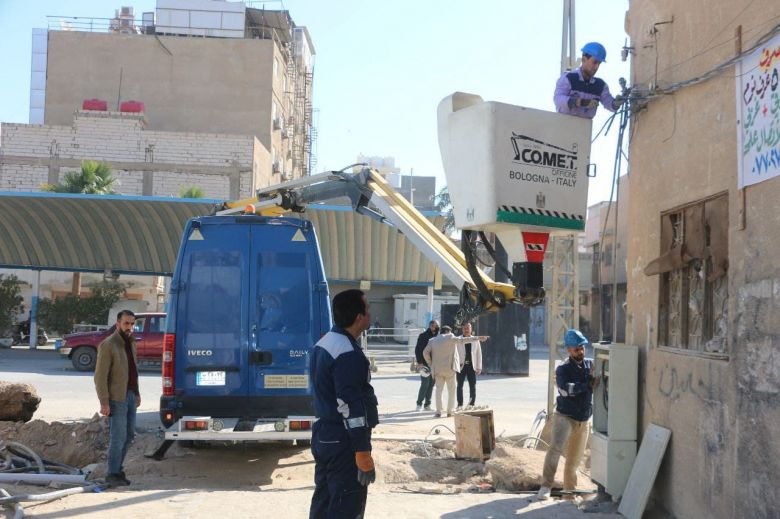 كهرباء كربلاء: ايصال التيار الكهربائي لمنطقة بدعة عيشة و حي الجمعية الثانية في قضاء الحر