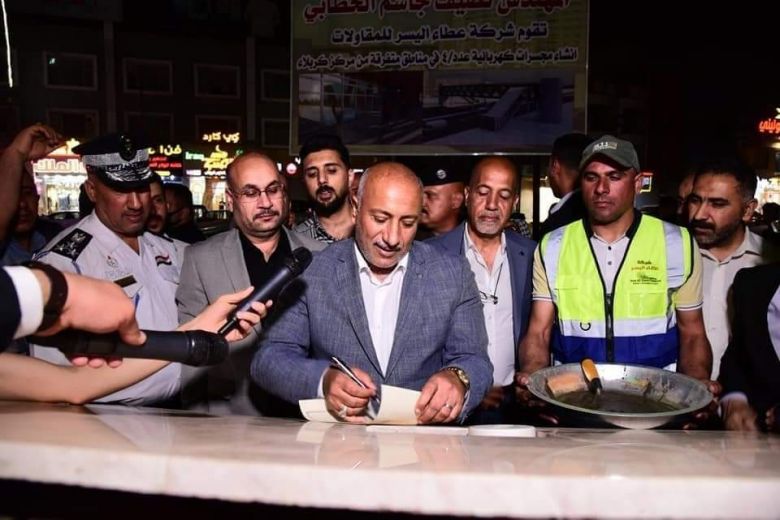 الخطابي يضع حجر الأساس لاربعة مصاعد كهربائية  مع منظومة تبريد في مناطق متفرقة من كربلاء