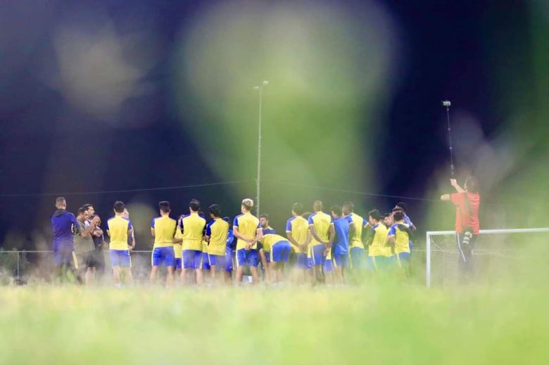 بالصور/ نادي كربلاء الرياضي يكمل استعداداته لنهائي الدرجة الاولى