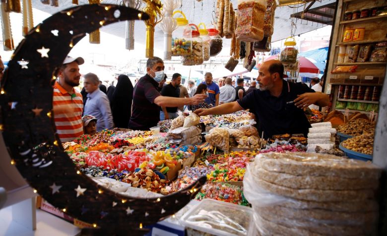 العادات الرمضانية المتوارثة لاتلغيها التحولات الاقتصادية والاجتماعية