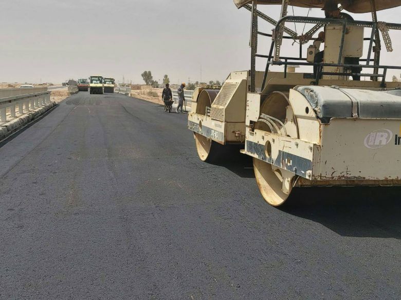 طرق وجسور كربلاء تواصل تنفيذ طريق كربلاء-الرزازة- الاخيضر