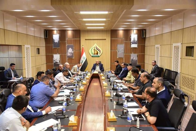 محافظ كربلاء يترأس اجتماع المجلس الاعلى للبيئة ويصدر عدة قرارات