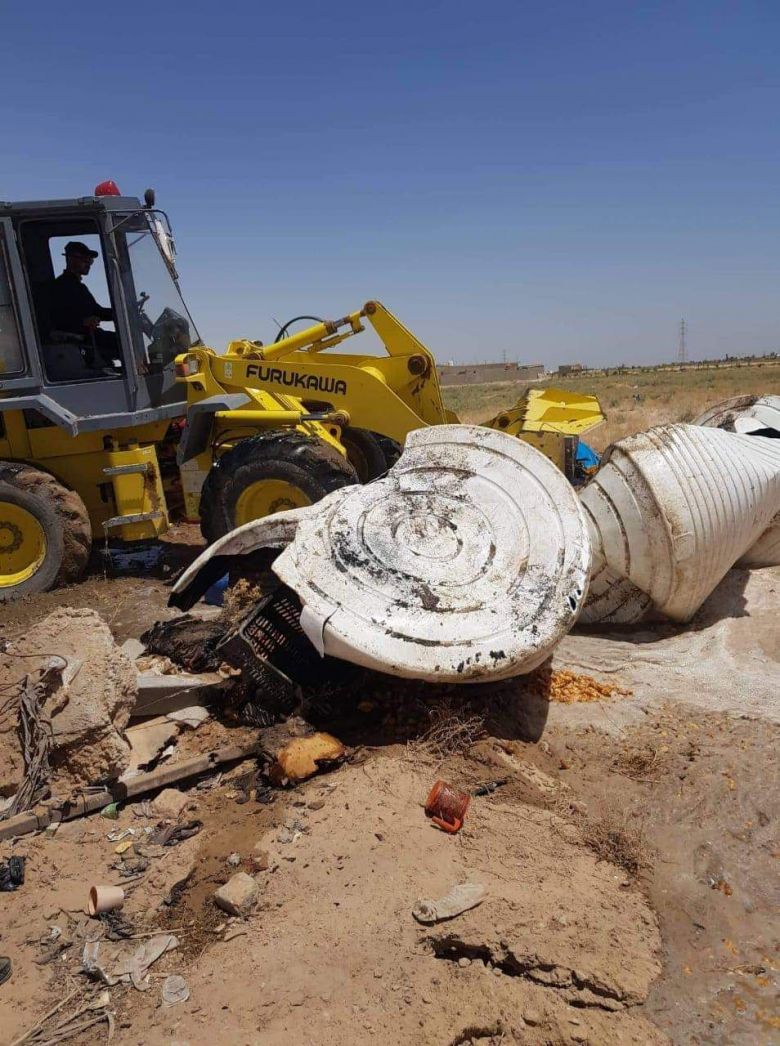 في قضاء الهندية.. (10 أطنان) من الطرشي التالف يطيح بأصحابه في قبضة الأجهزة الرقابية الصحية