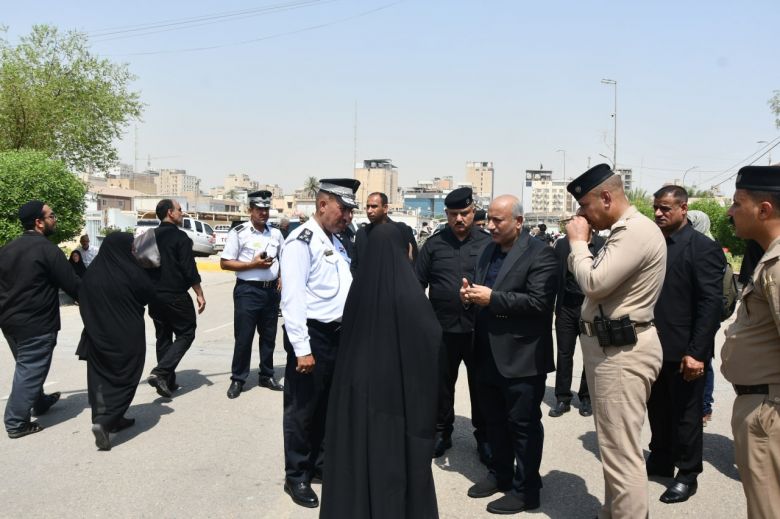 بالصور.. محافظ كربلاء يتفقد زائري زيارة الاربعين