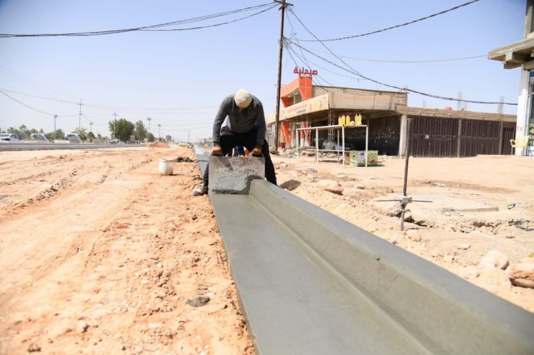 بطول (1500 مترٍ).. انطلاق أعمال تأهيل أحد أهم الطرق الرئيسة في قضاء الجدول الغربي