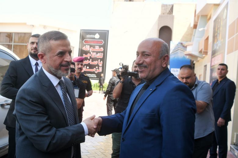 بالصور: محافظ كربلاء يستقبل وزير التخطيط في ديوان المحافظة