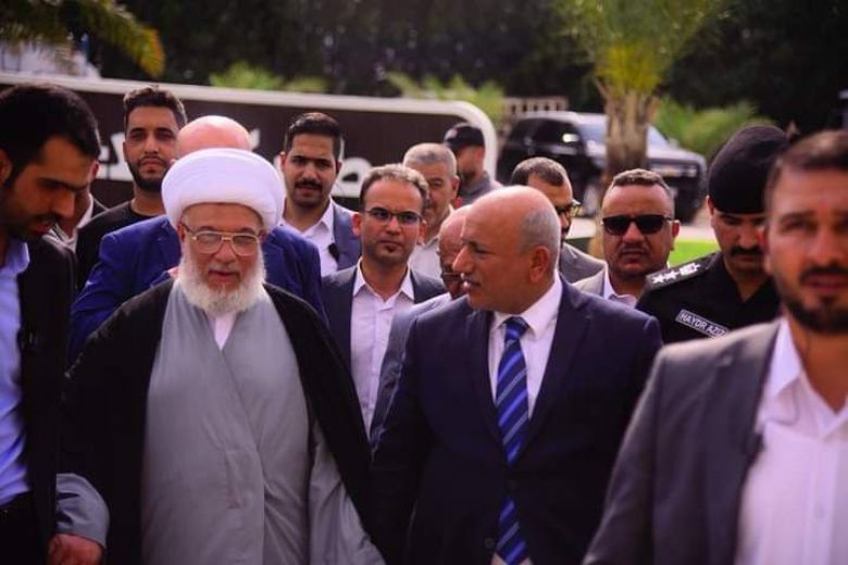 محافظ كربلاء والمتولي الشرعي يطلعان على نسب انجاز مطار كربلاء الدولي