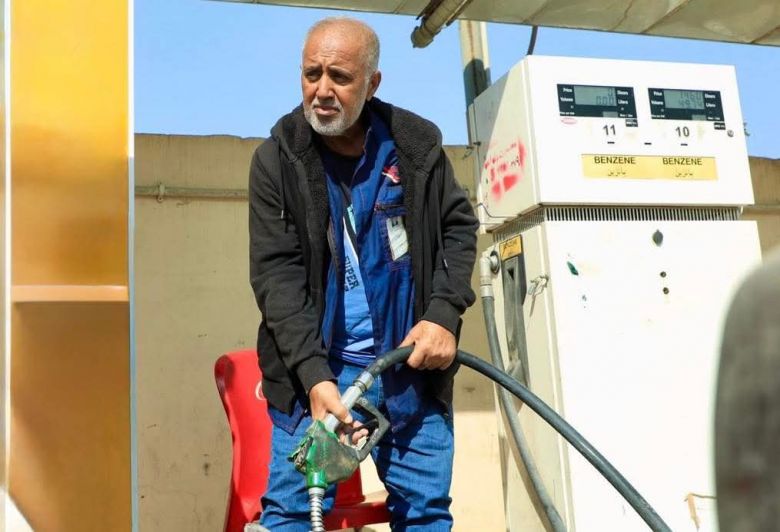 كربلاء: تحديث أكثر من 205 آلاف بطاقة نفطية وتمديد ساعات التجهيز حتى العاشرة ليلاً