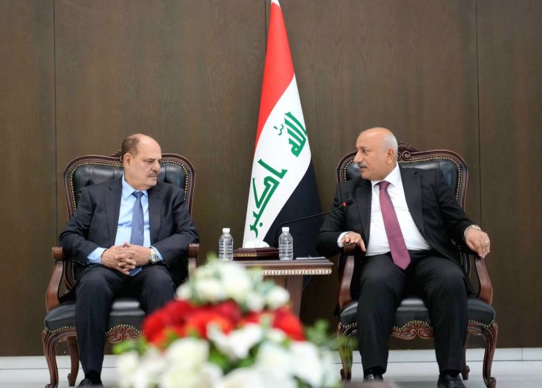 الخطابي يلتقي بنقيب الصحفيين ويشدد على شراكة الإعلام في الإعمار والتنمية